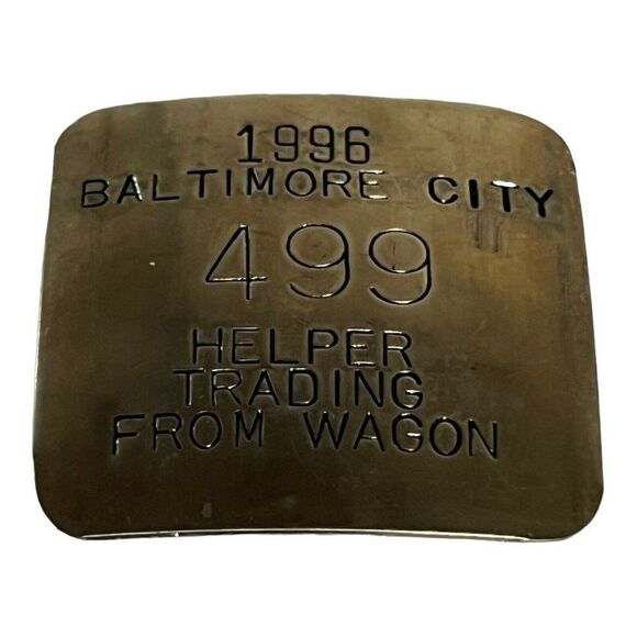 Vtg Silver In Color 1996 Baltimore City Helper Trading From Wagon Badge #499 Pin - Picture 1 of 3